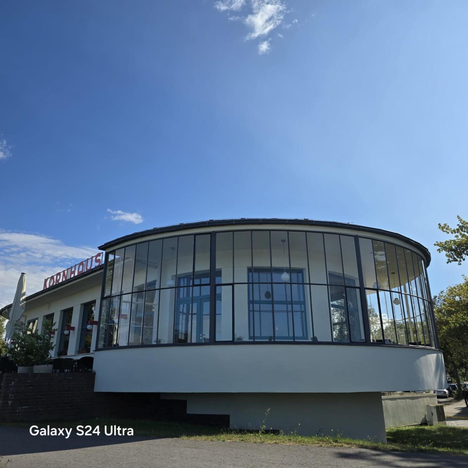City Apart - Fewo Klimaanlage Whirpool Panoramafenster 5 Personen Kulturdenkmal Dessau-Rosslau ภายนอก รูปภาพ